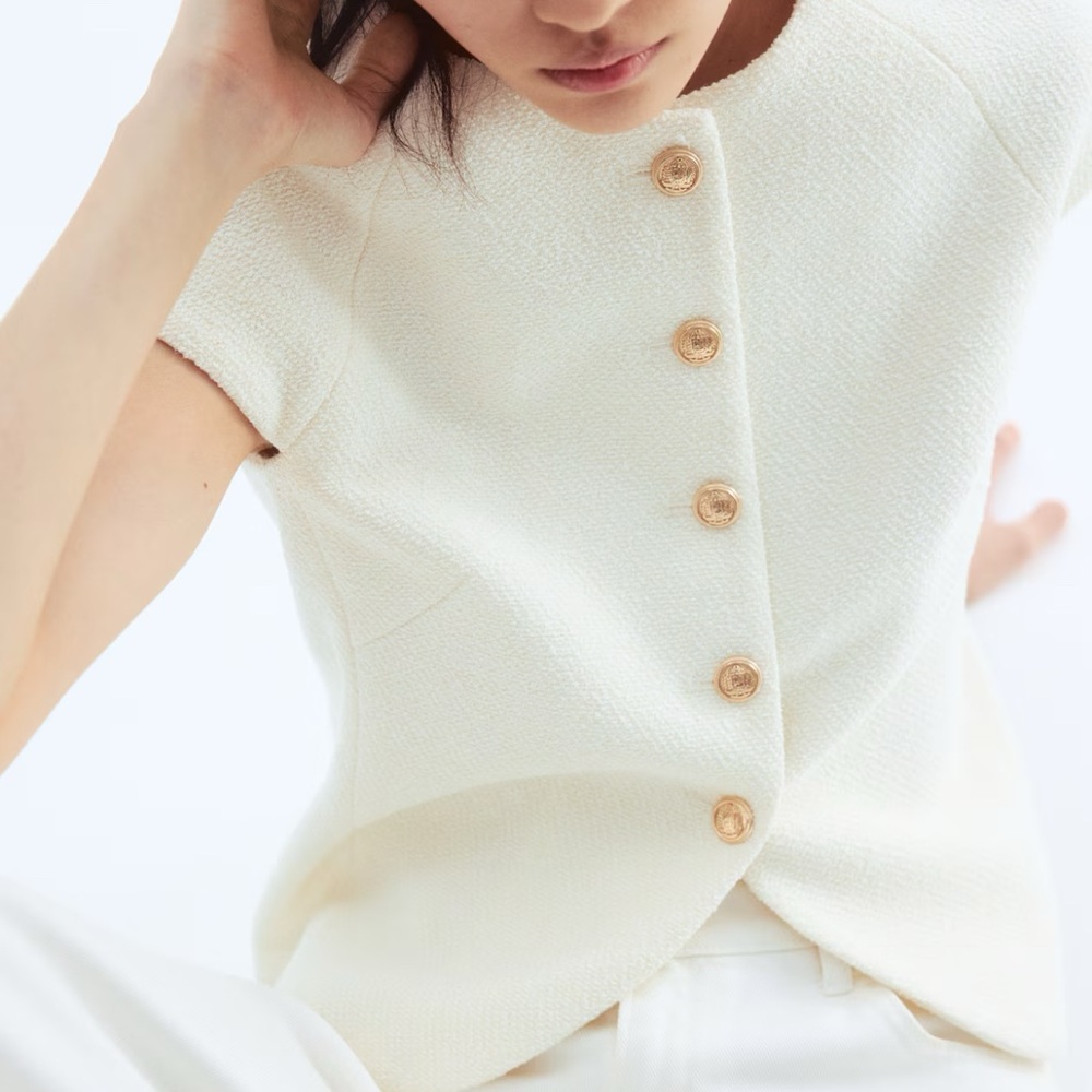 H&M Button-Front Top - Picture 2 of 10